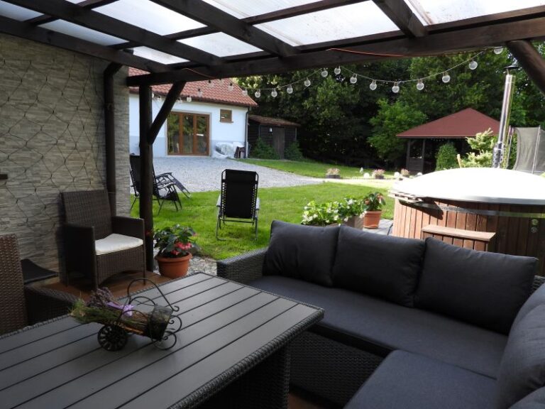 taras jacuzzi 768x576