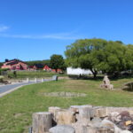 promenada nad jeziorem obok domu 150x150